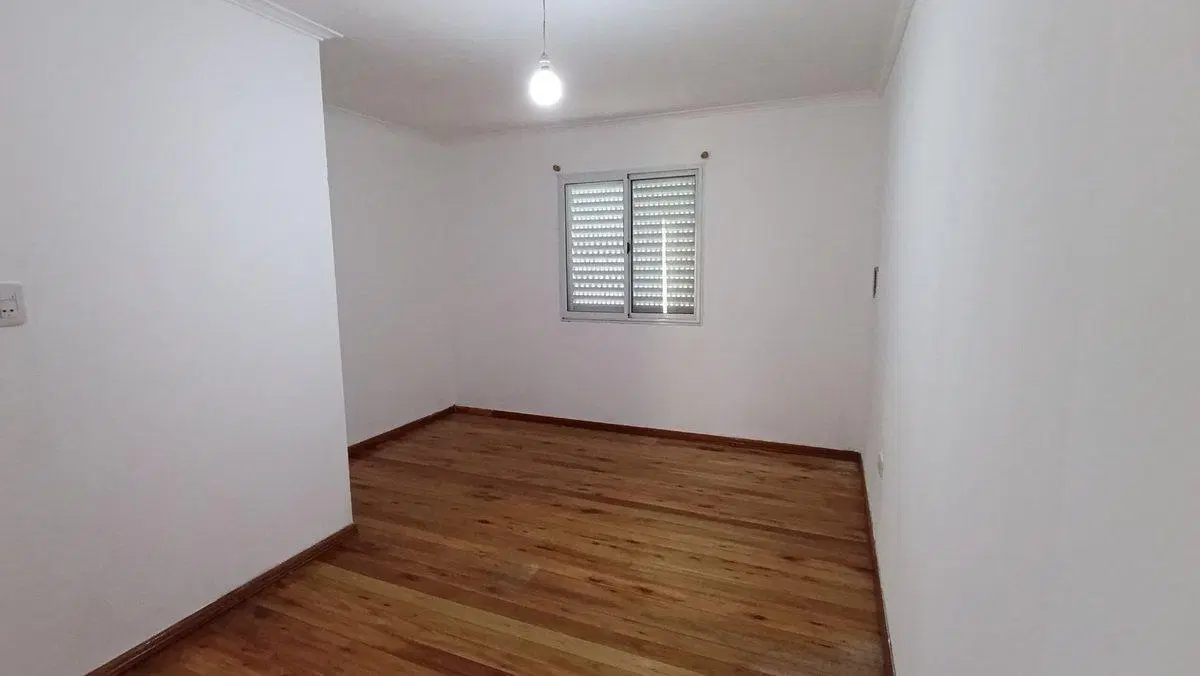 EN VENTA 2 DEPARTAMENTOS + 2 LOCALES COMERCIALES 3