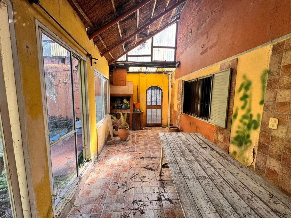 CASA EN CANDIOTI A REFACCIONAR 3