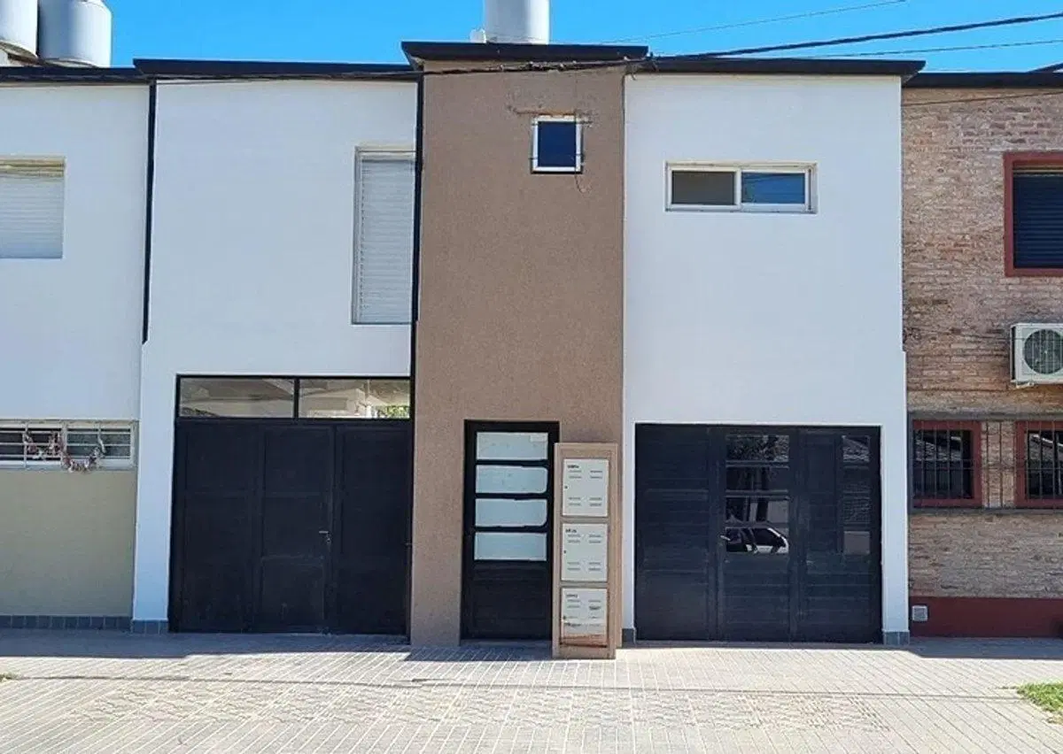 Se alquila - Dpto 1 Dormitorio - Santo Tomé 3