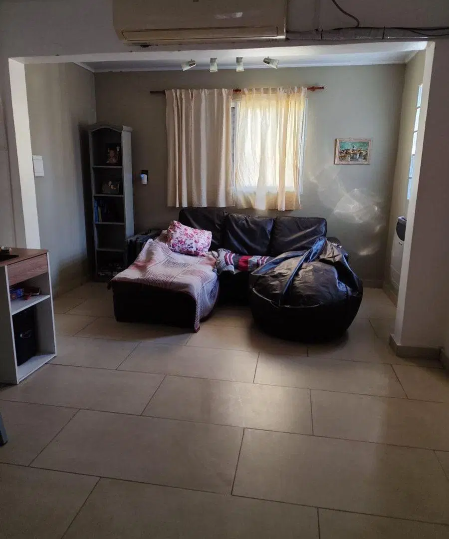 Casa 3 dorm., quincho y jacuzzi en Santo Tomé 3