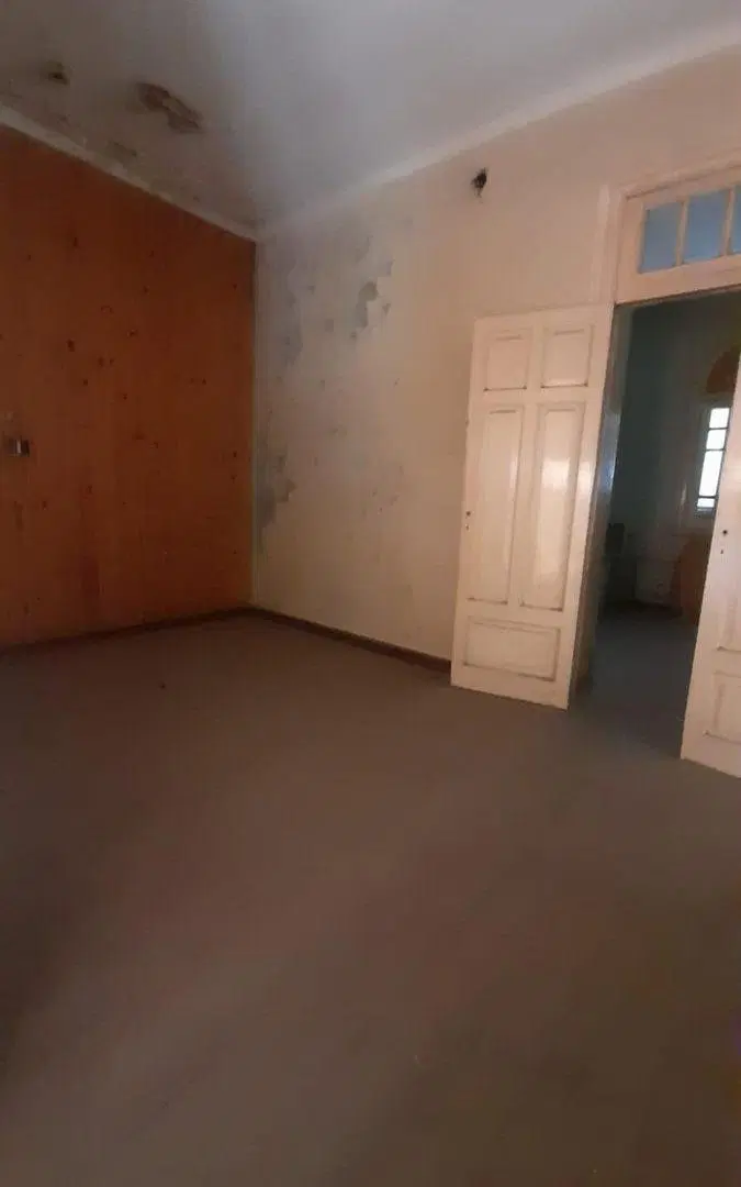 Venta casa a refaccionar 3 de Febrero 3400 4
