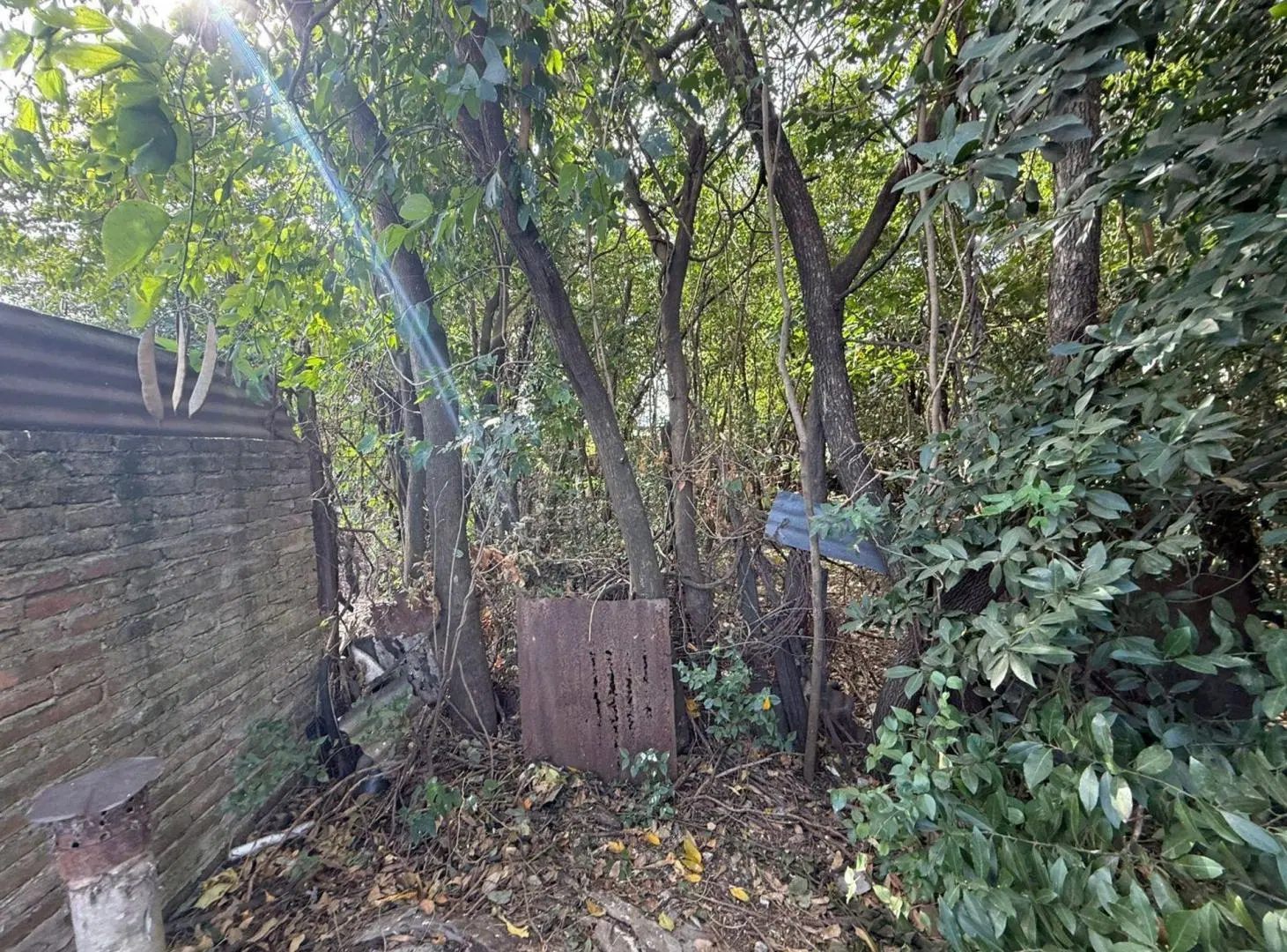 CASA EN VENTA A REFACCIONAR CON 420M2 DE TERRENO! 8