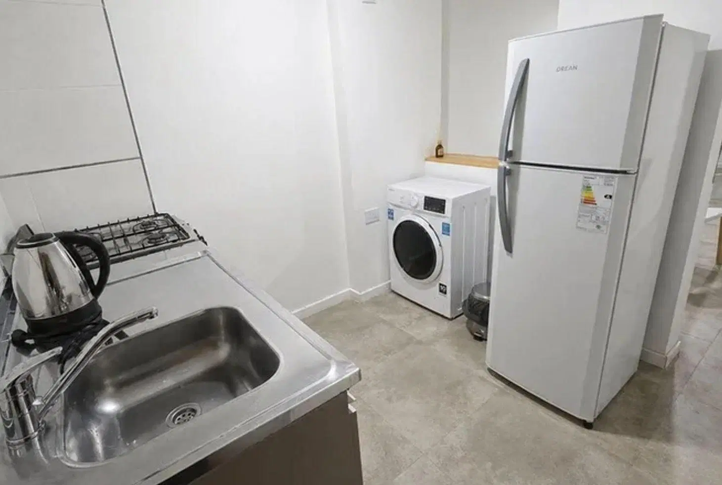 Dpto de 1 dormitorio en alquiler con cochera Stoto 4