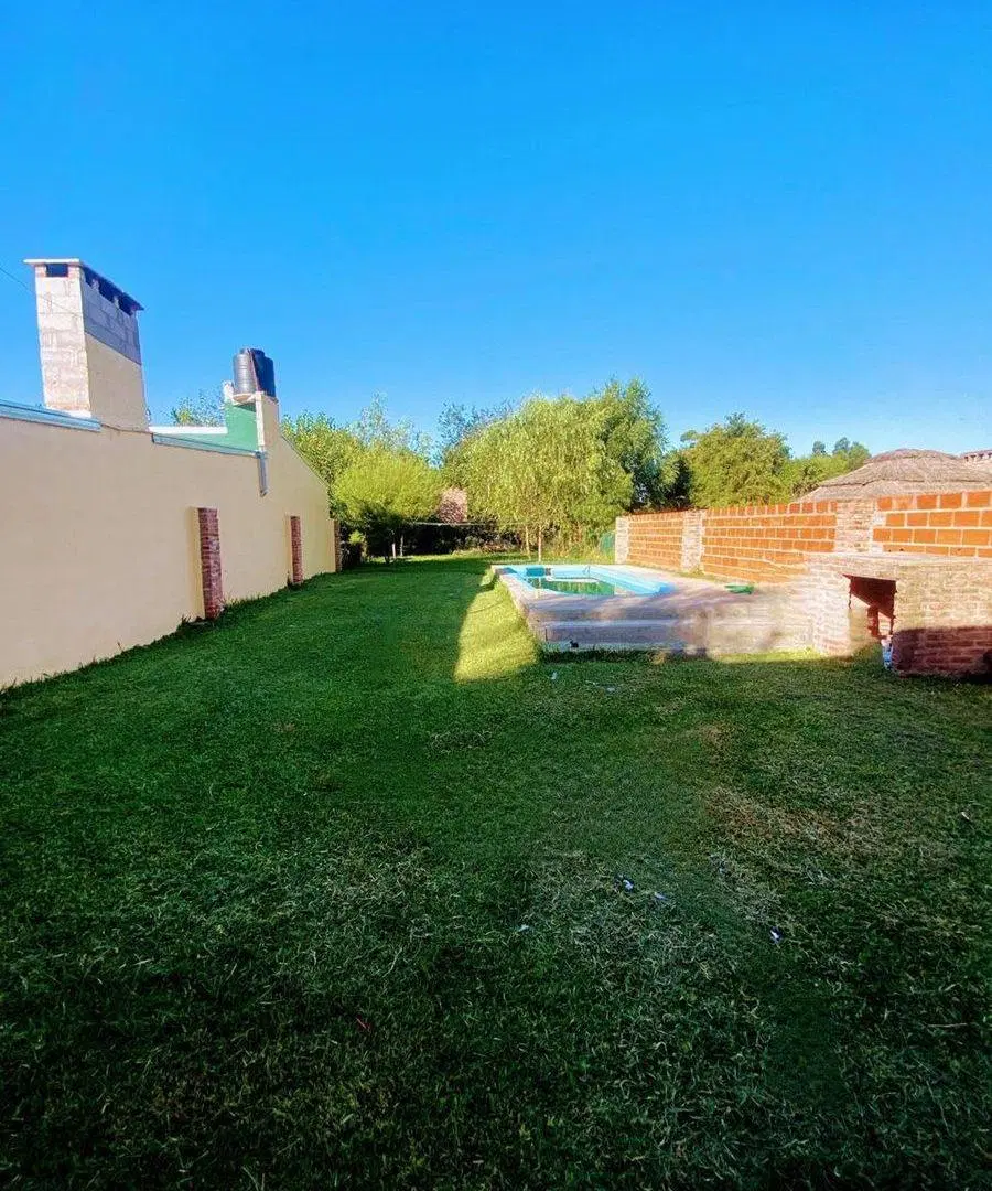 VENDE O PERMUTA PROPIEDAD EN SAUCE VIEJO 4