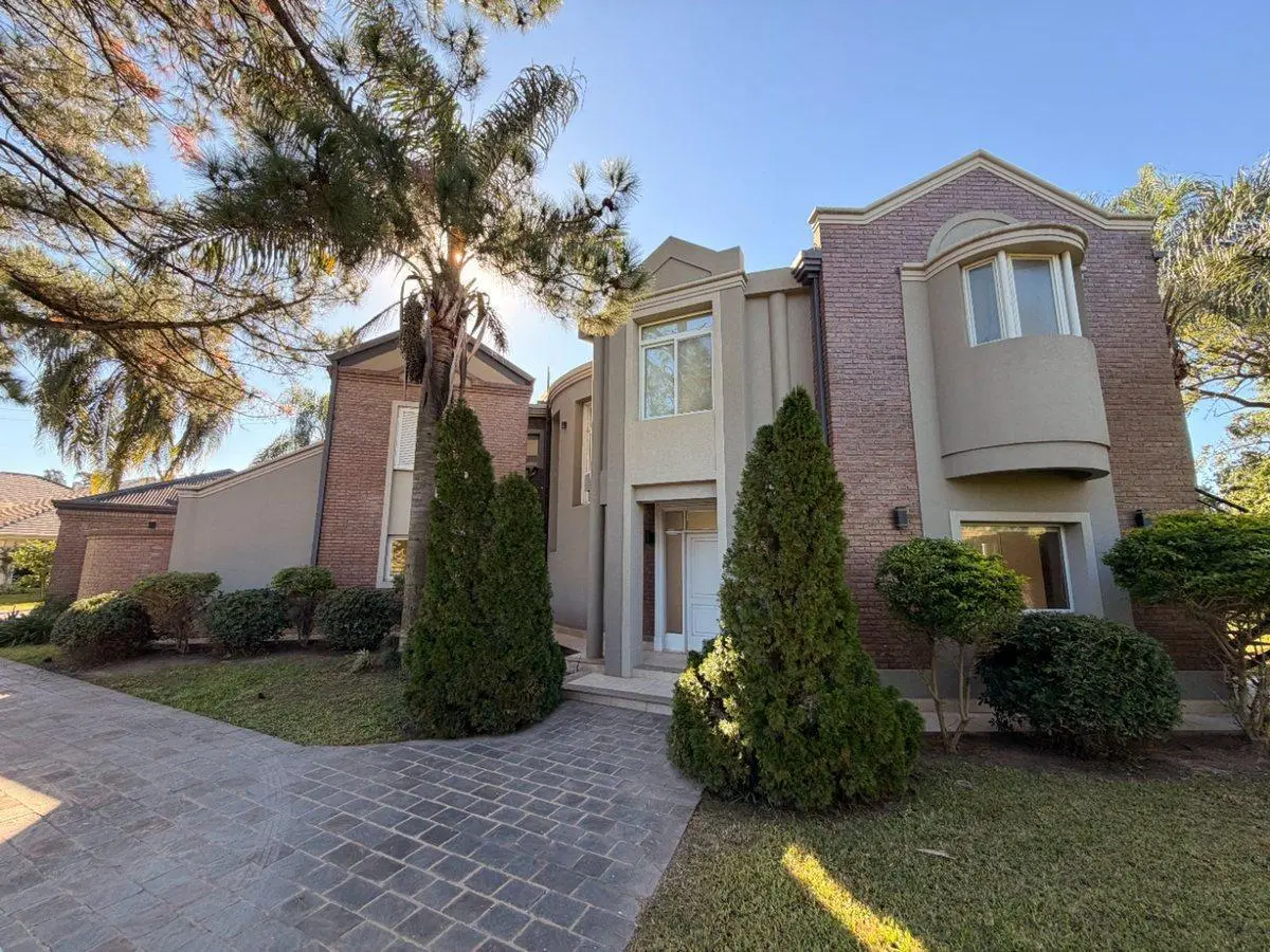 Venta - Casa en Country El Paso 2