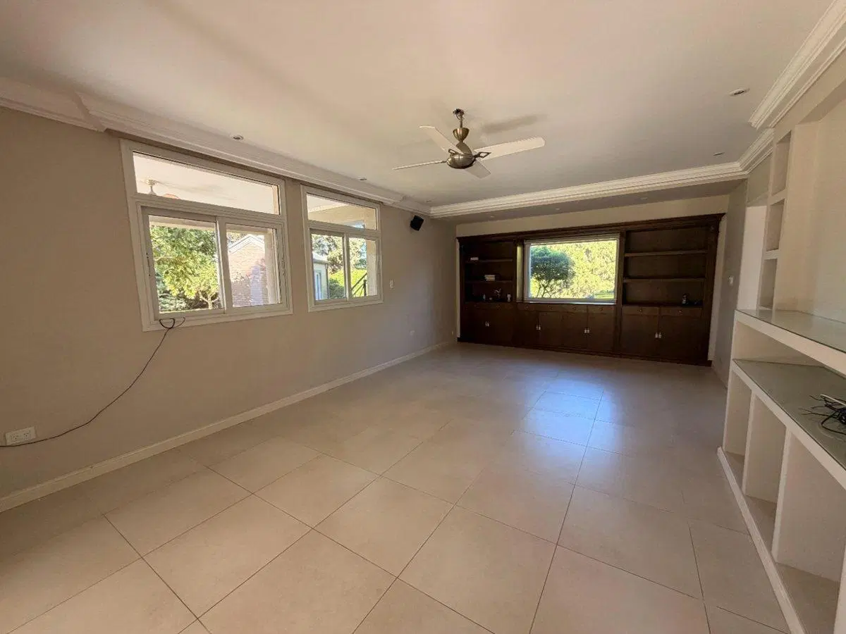 Venta - Casa en Country El Paso 4