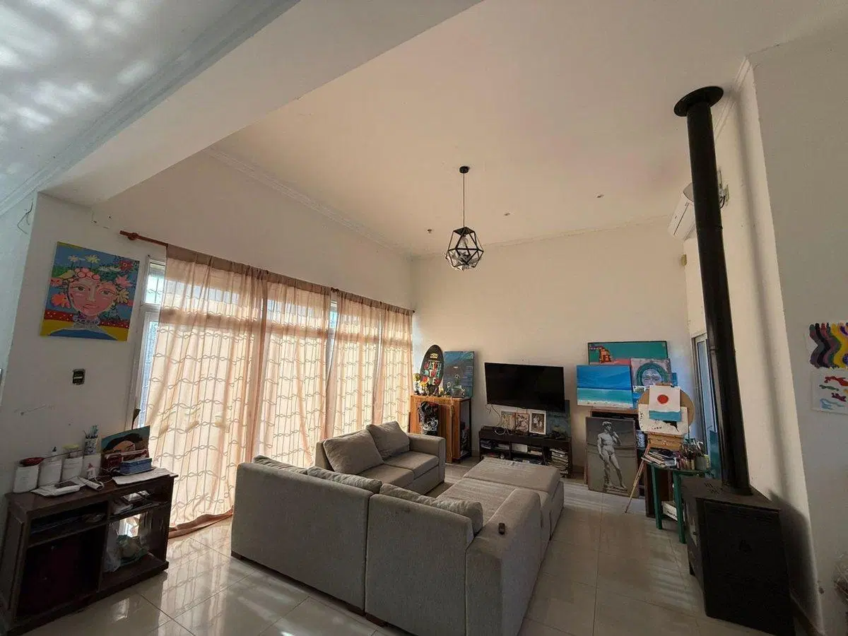 Se vende casa en Santo Tomé 2