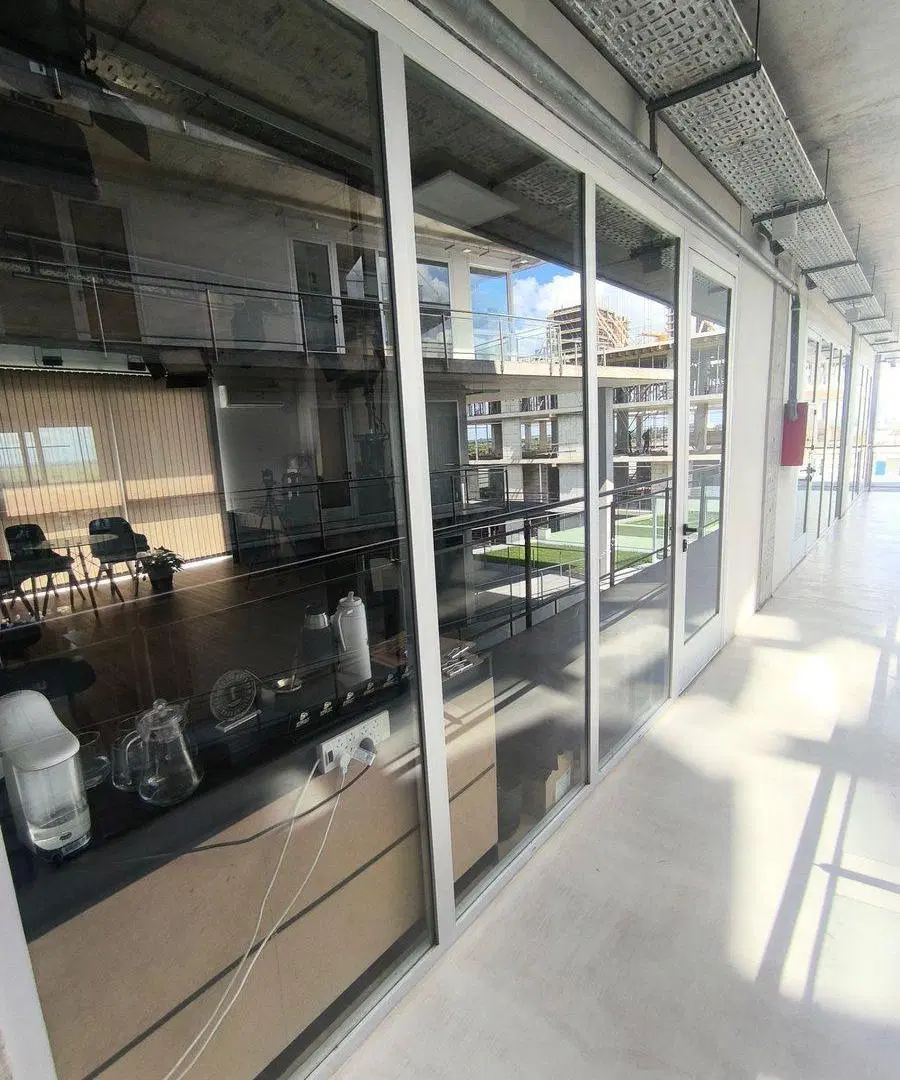 Se vende oficina en Rio Arriba Work Center 2