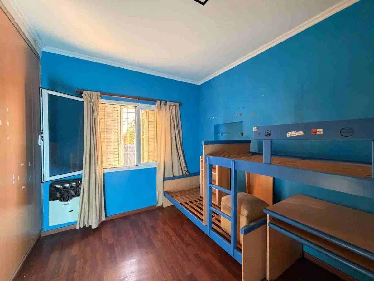 VENTA - CASA PREMIUM SOBRE AVENIDA PEÑALOZA 2
