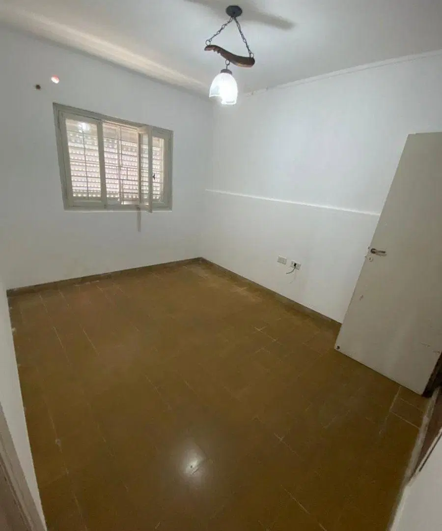 Se venda Casa Interna con patio 4