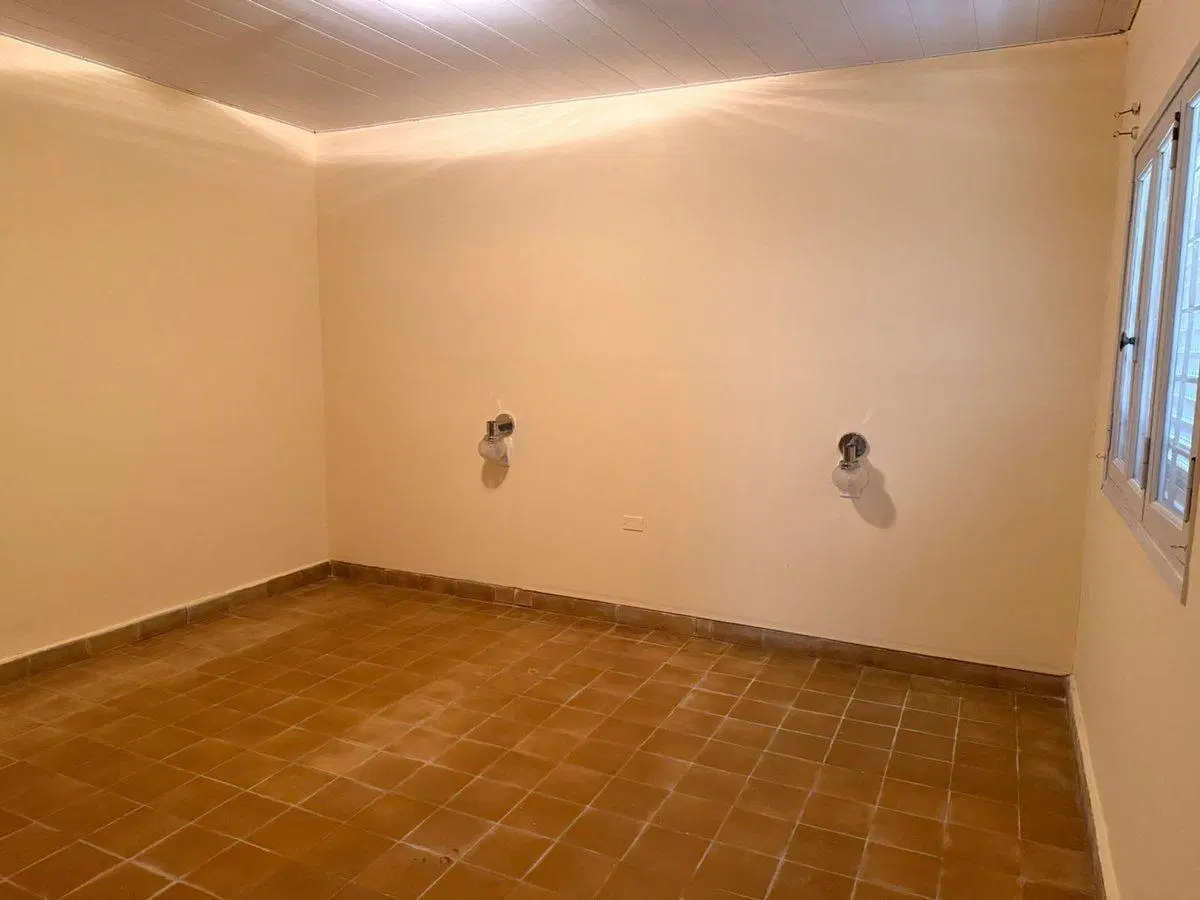 Se venda Casa Interna con patio 3