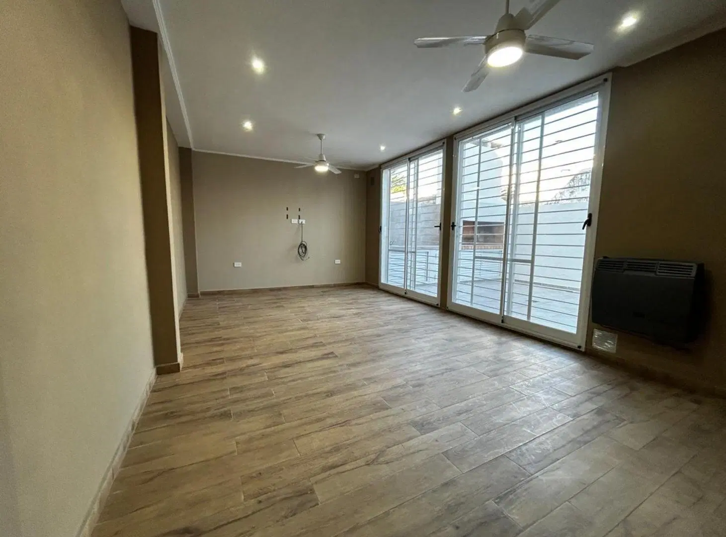 Se vende casa en Santo Tomé 5