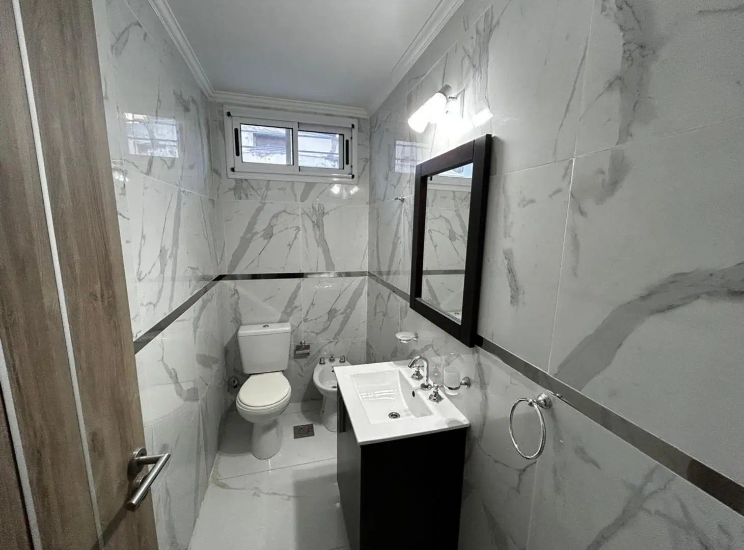Se vende casa en Santo Tomé 8