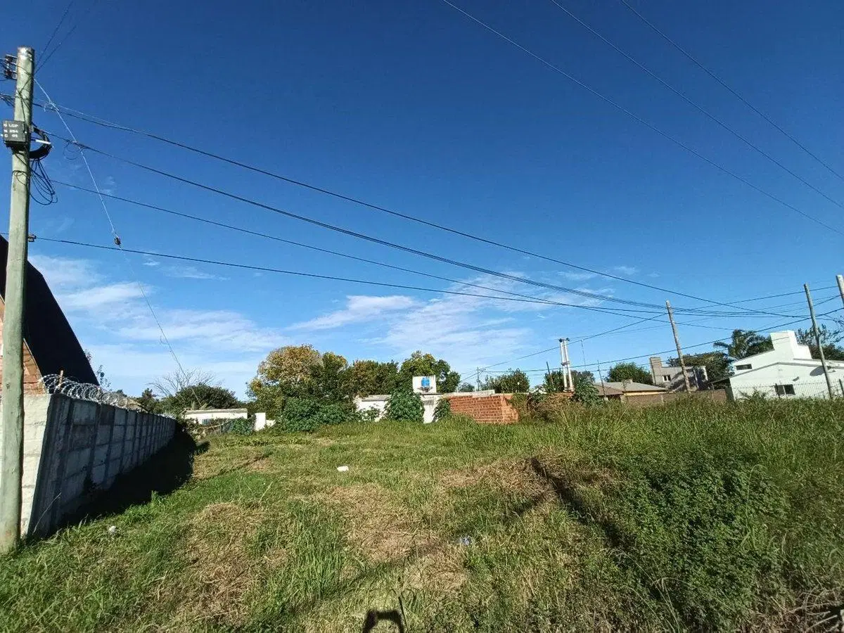 TERRENO EN VENTA SANTO TOME 10X30 4