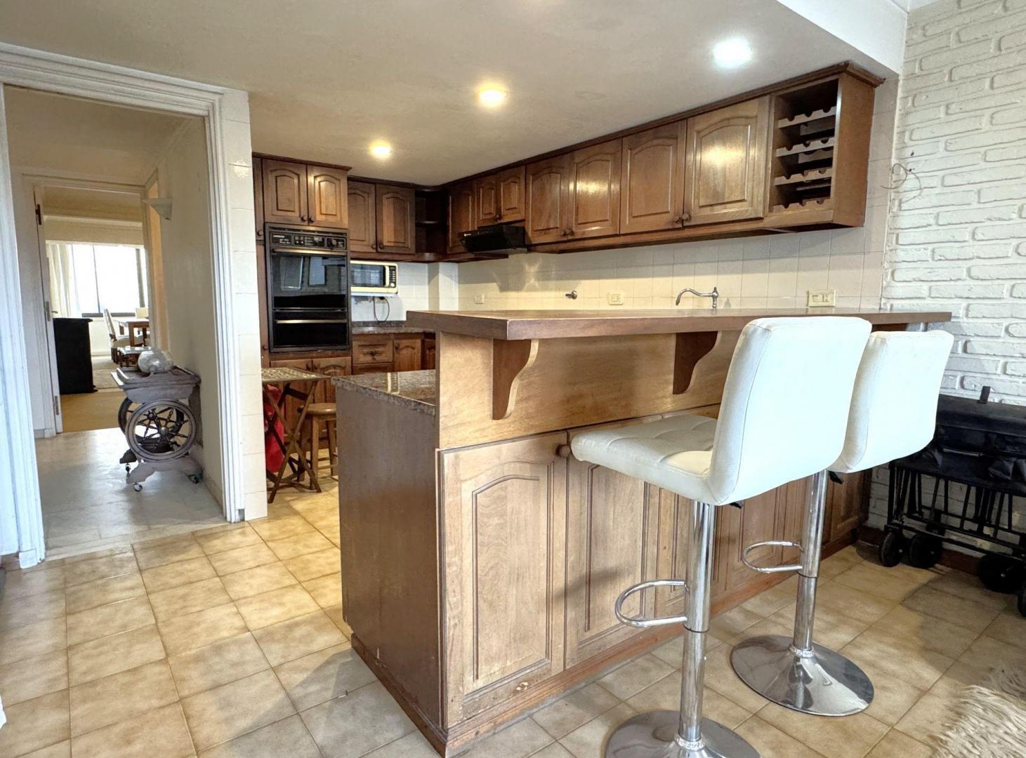 Foto de SE VENDE PISO COMPLETO 3 DORM EN ZONA CENTRO, imagen 4