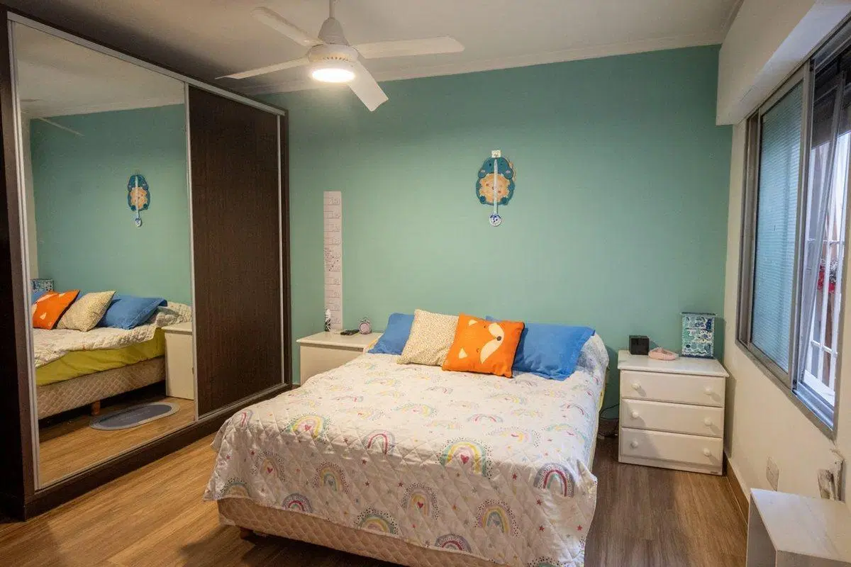 CASA DE 3 DORM. QUINCHO Y COCHERA EN VENTA 8