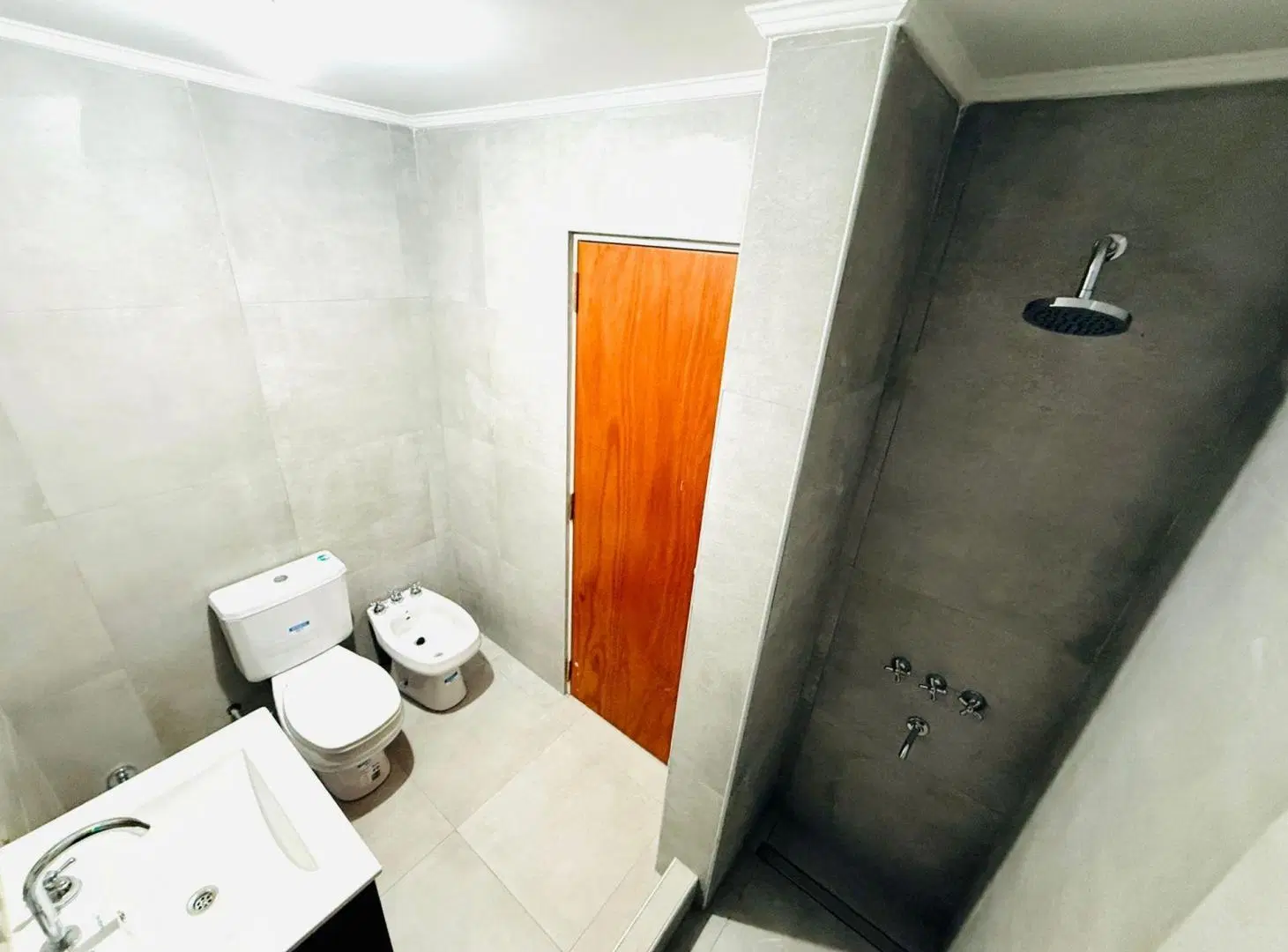 CASA EN PLANTA BAJA, 2 DORMITORIOS Y COCHERA 4