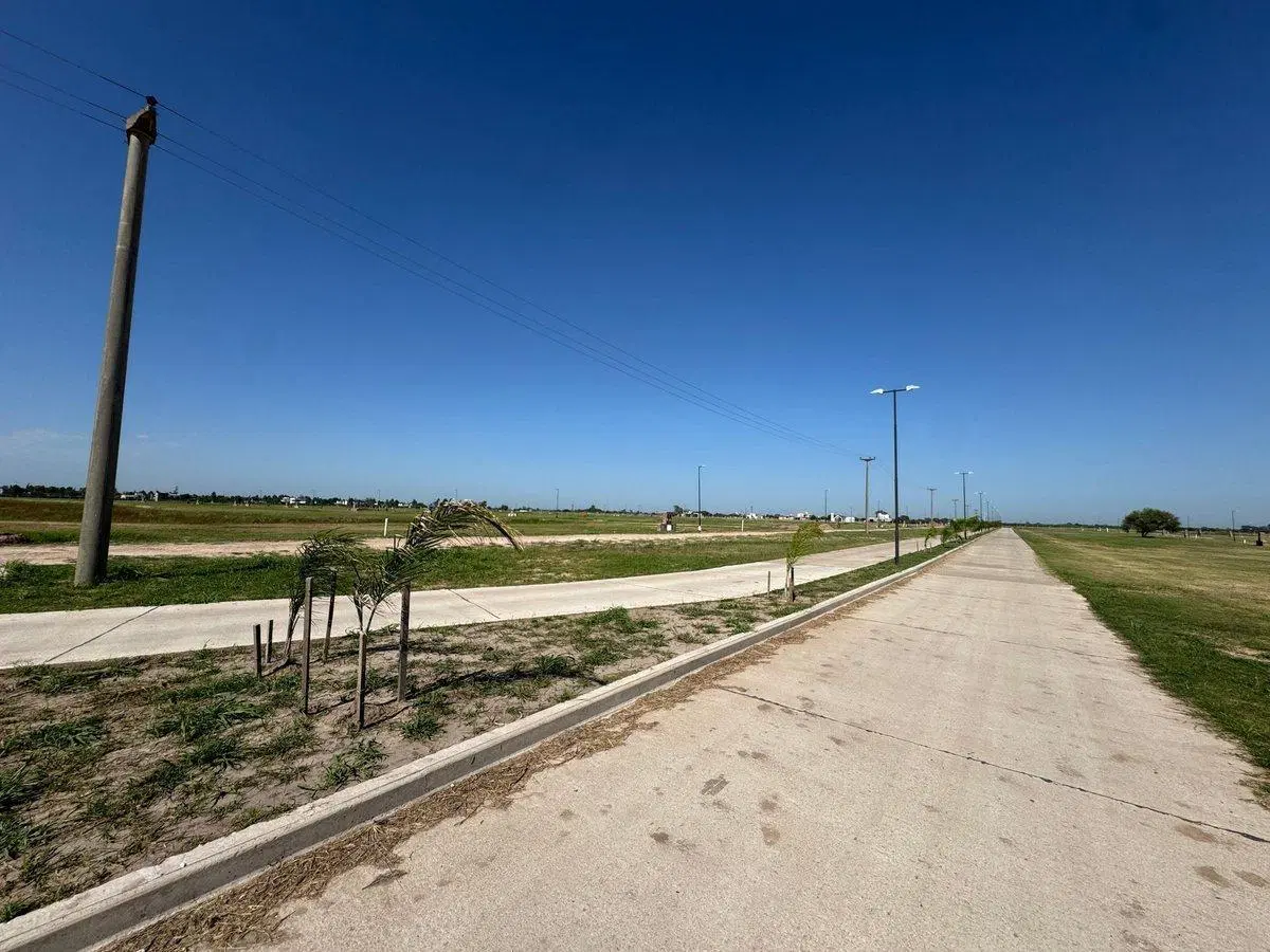 VENTA TERRENO EN NUEVOS AIRES - BARRIO 4 LA ISLA 5