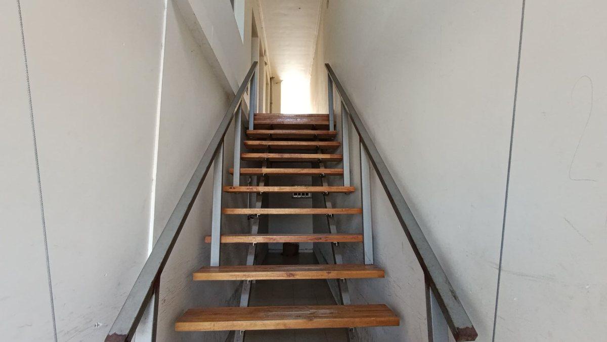 Foto de EN VENTA 2 DEPARTAMENTOS + 2 LOCALES COMERCIALES, imagen 5