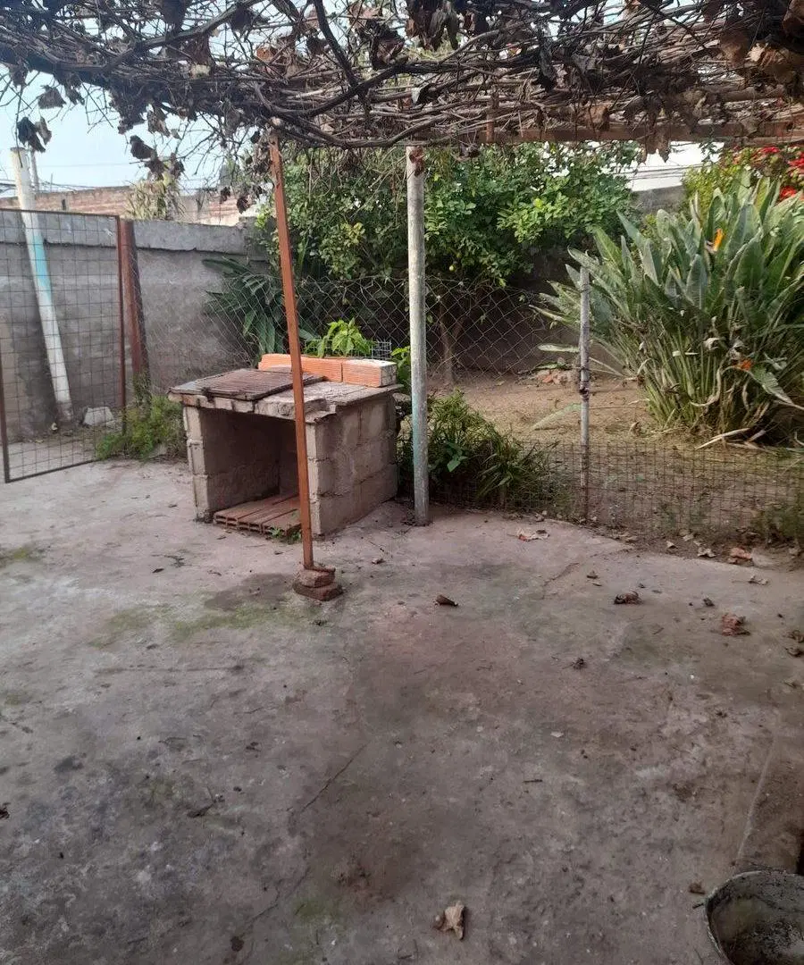CASA EN SANTO TOME CENTRO MAS DEPARTAMENTO 5