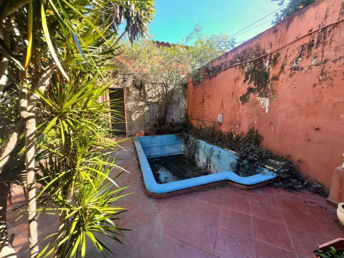 CASA EN CANDIOTI A REFACCIONAR 8