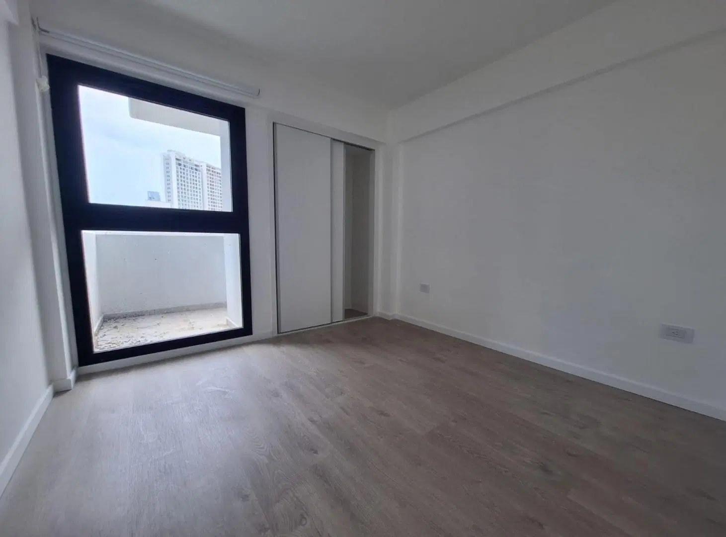 VENTA PASEO DEL MOLINO 2 DORM (ADJUDICADO)2028 2