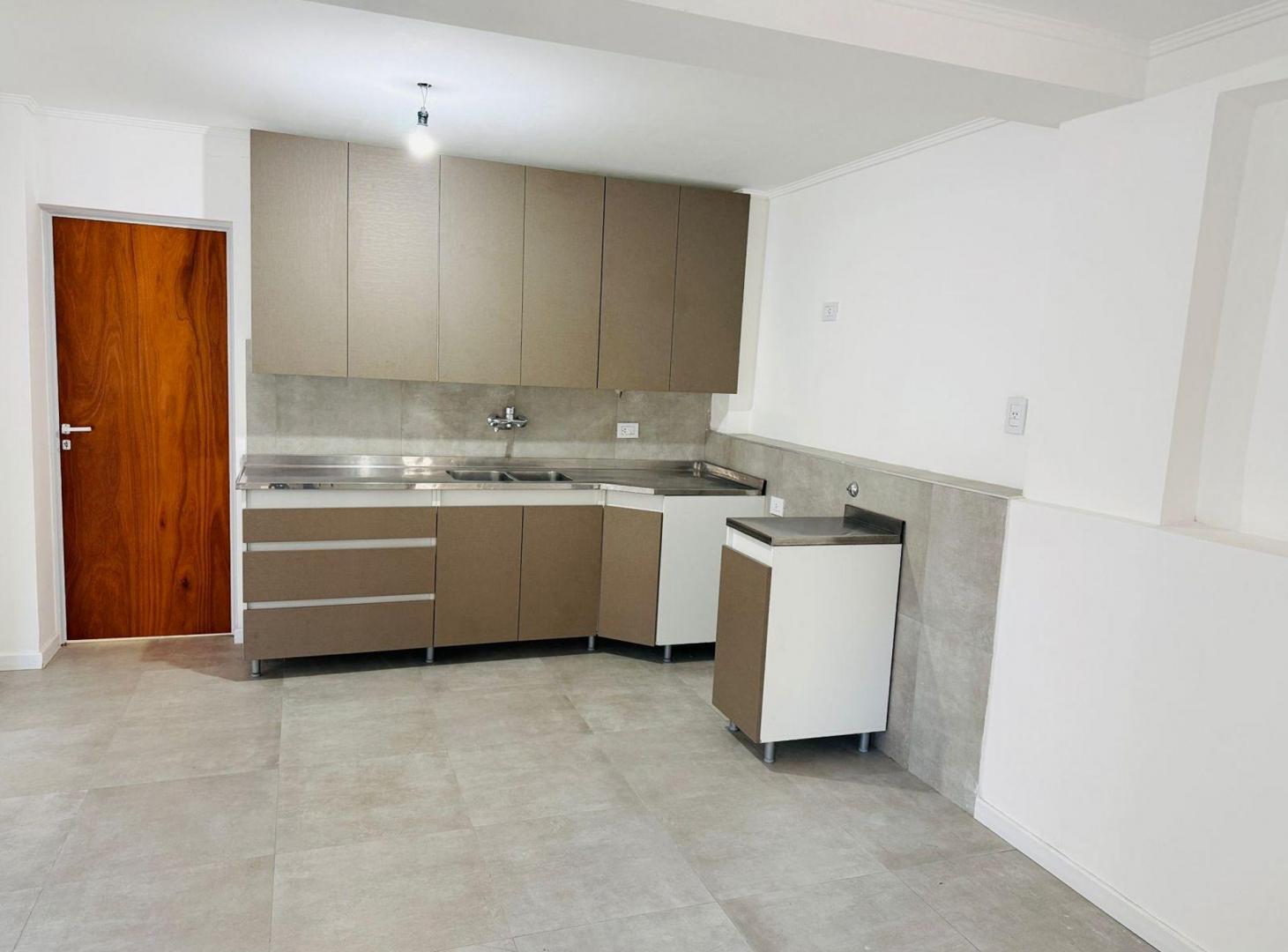 Foto de CASA EN PLANTA BAJA, 2 DORMITORIOS Y COCHERA, imagen 5