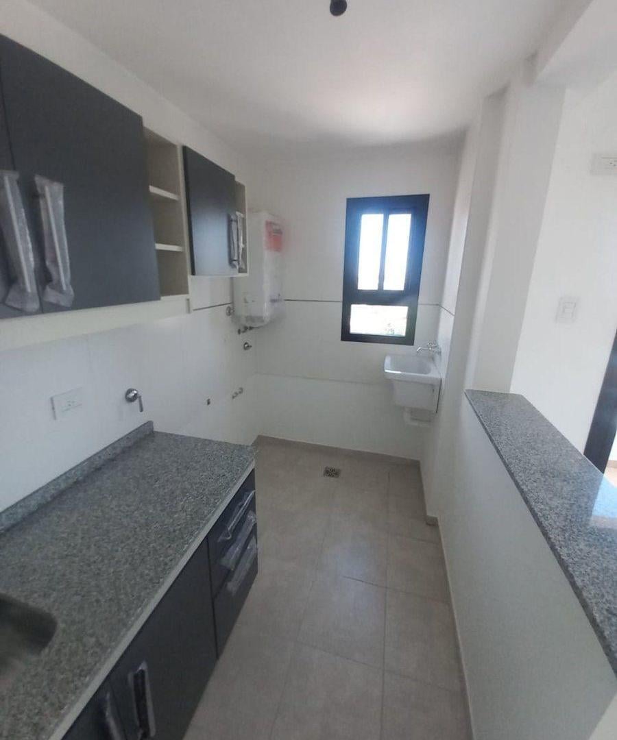 Foto de Alquiler Dpto un dormitorio con cochera, imagen 1