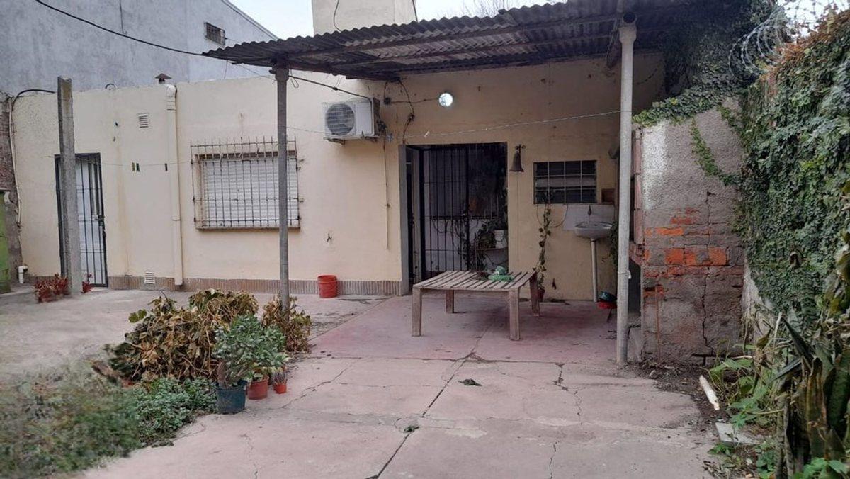 Foto de VENTA CASA SANTO TOME,SANTA FE con patio y cochera, imagen 5