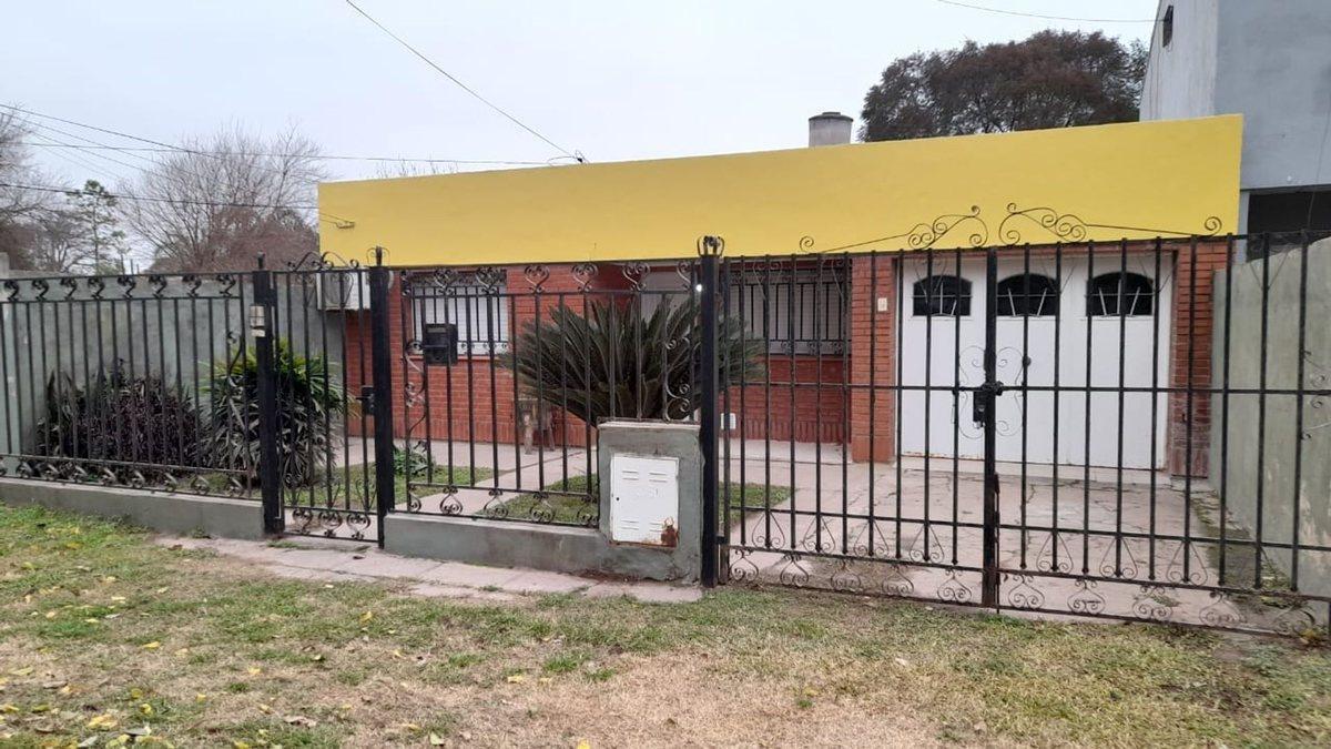 Foto de VENTA CASA SANTO TOME,SANTA FE con patio y cochera, imagen 1
