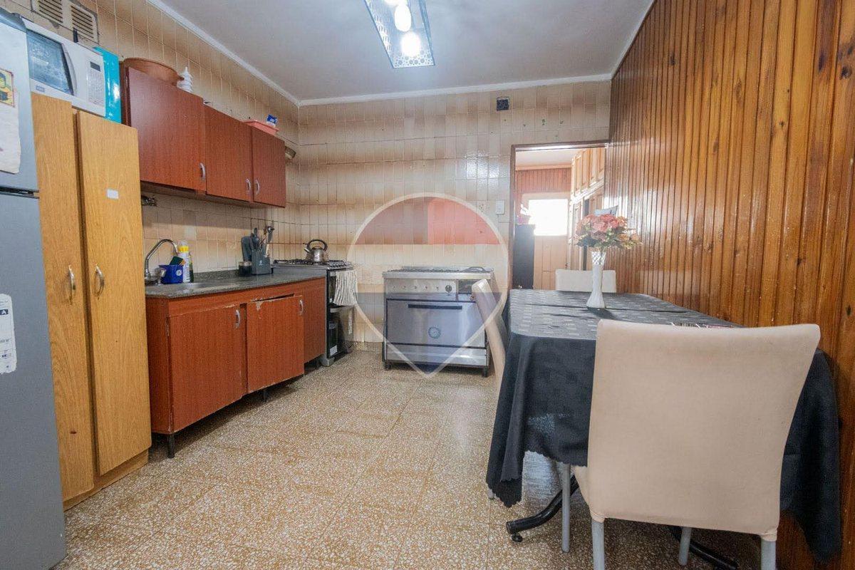 Foto de CASA EN VENTA EN B° CENTENARIO 3 DORMITORIOS, imagen 1