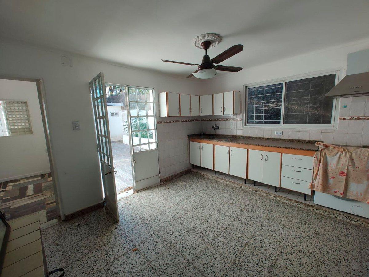 Foto de VENTA CASA 3 DORM NORTE Santa Fe - Apta a Credito, imagen 3