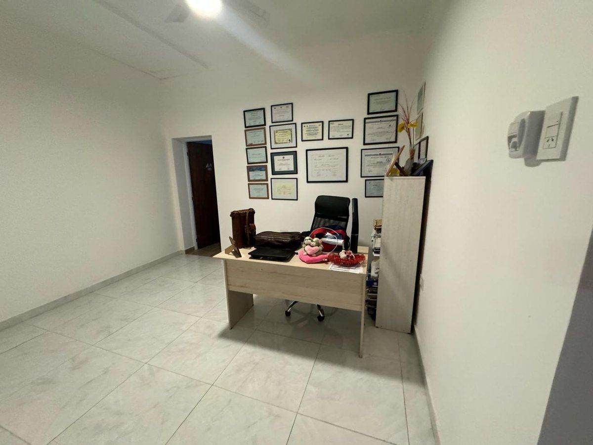 Foto de HERMOSA CASA EN VENTA ( PAVON 2068 ), imagen 5