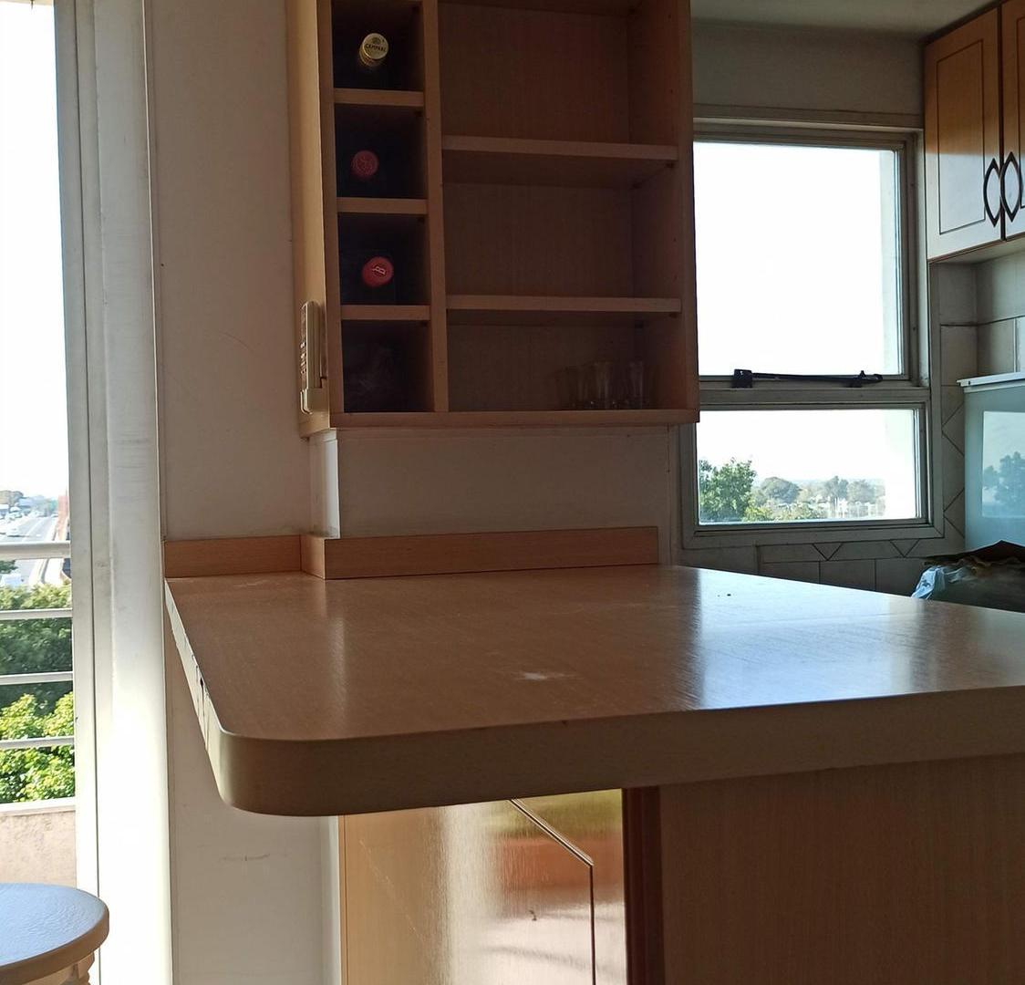 Foto de Se vende Departamento de 2 Dormitorios + cochera, imagen 2