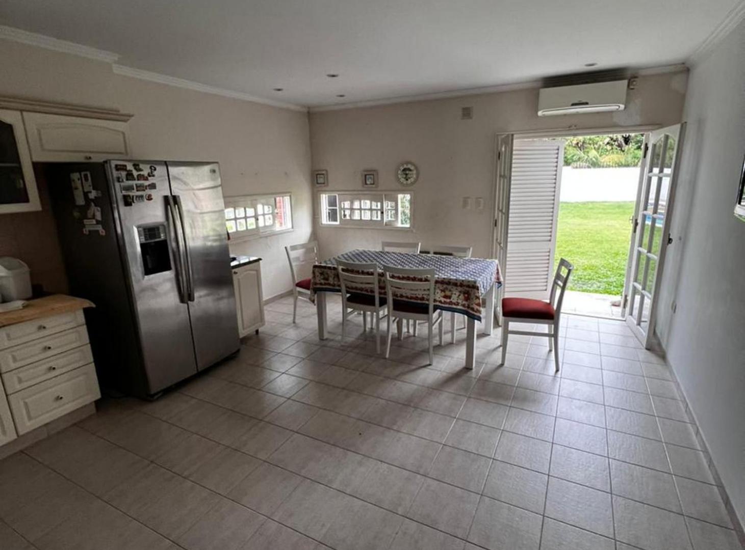 Foto de CASA EN VENTA DE 4 DORMITORIOS EN GUADALUPE, imagen 3