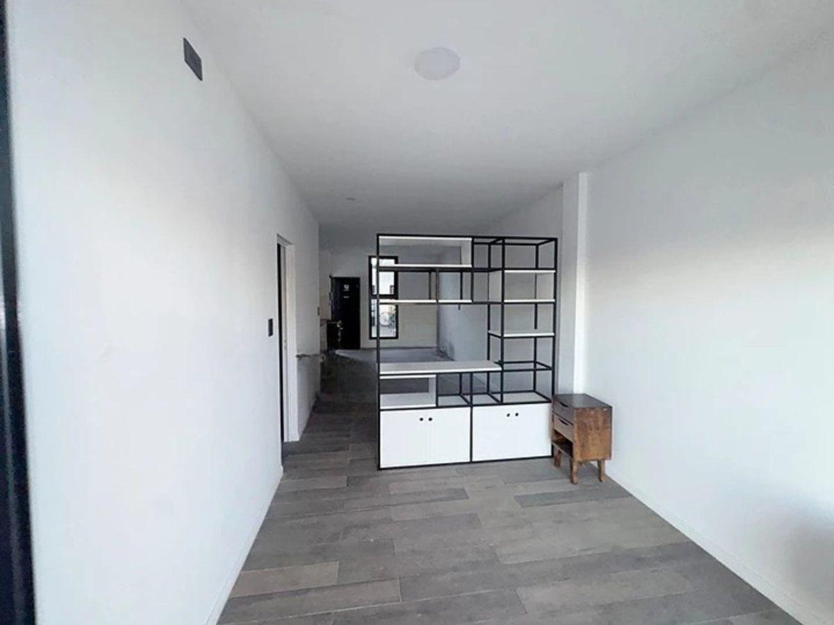 Foto de VENTA DEPARTAMENTO CON BALCÓN, imagen 2