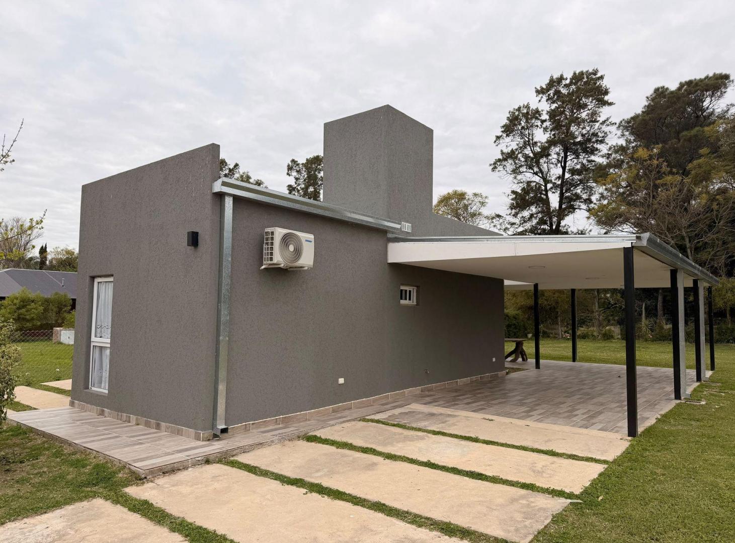Foto de VENTA - CASA 2 DORM. EN B° LA HUEYA, CAIMA, imagen 2