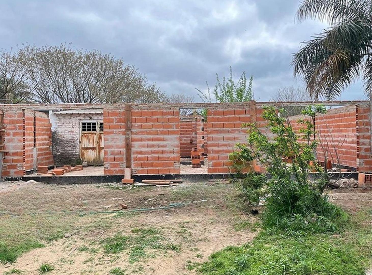 Foto de SE VENDE LOTE + CONSTRUCCION, imagen 2