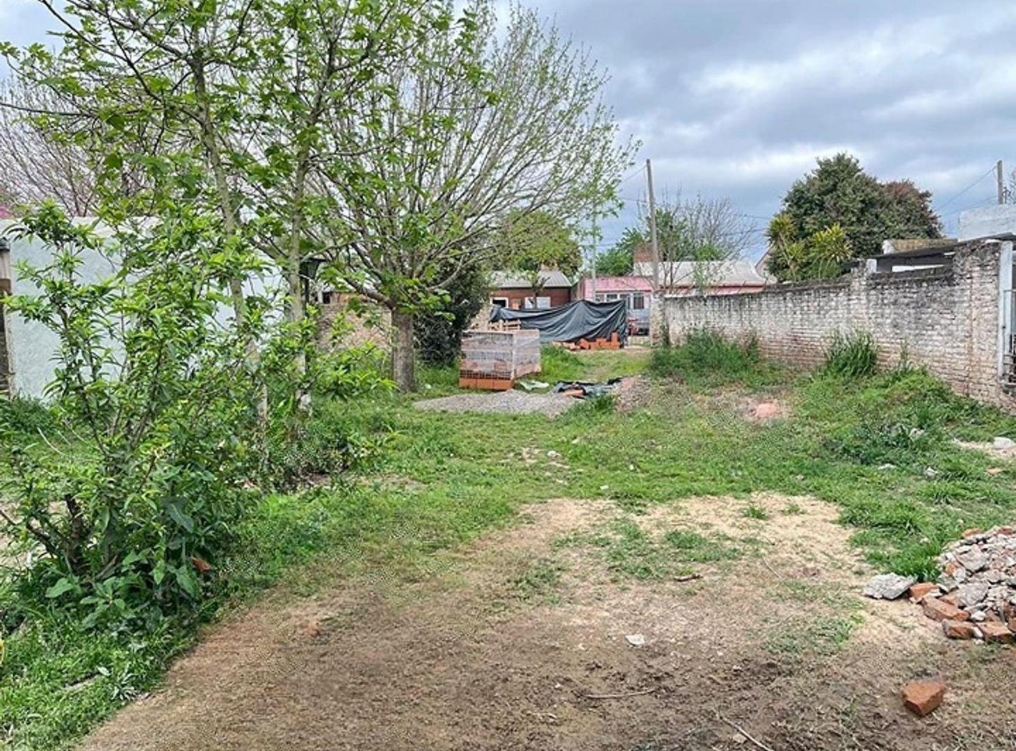 Foto de SE VENDE LOTE + CONSTRUCCION, imagen 4
