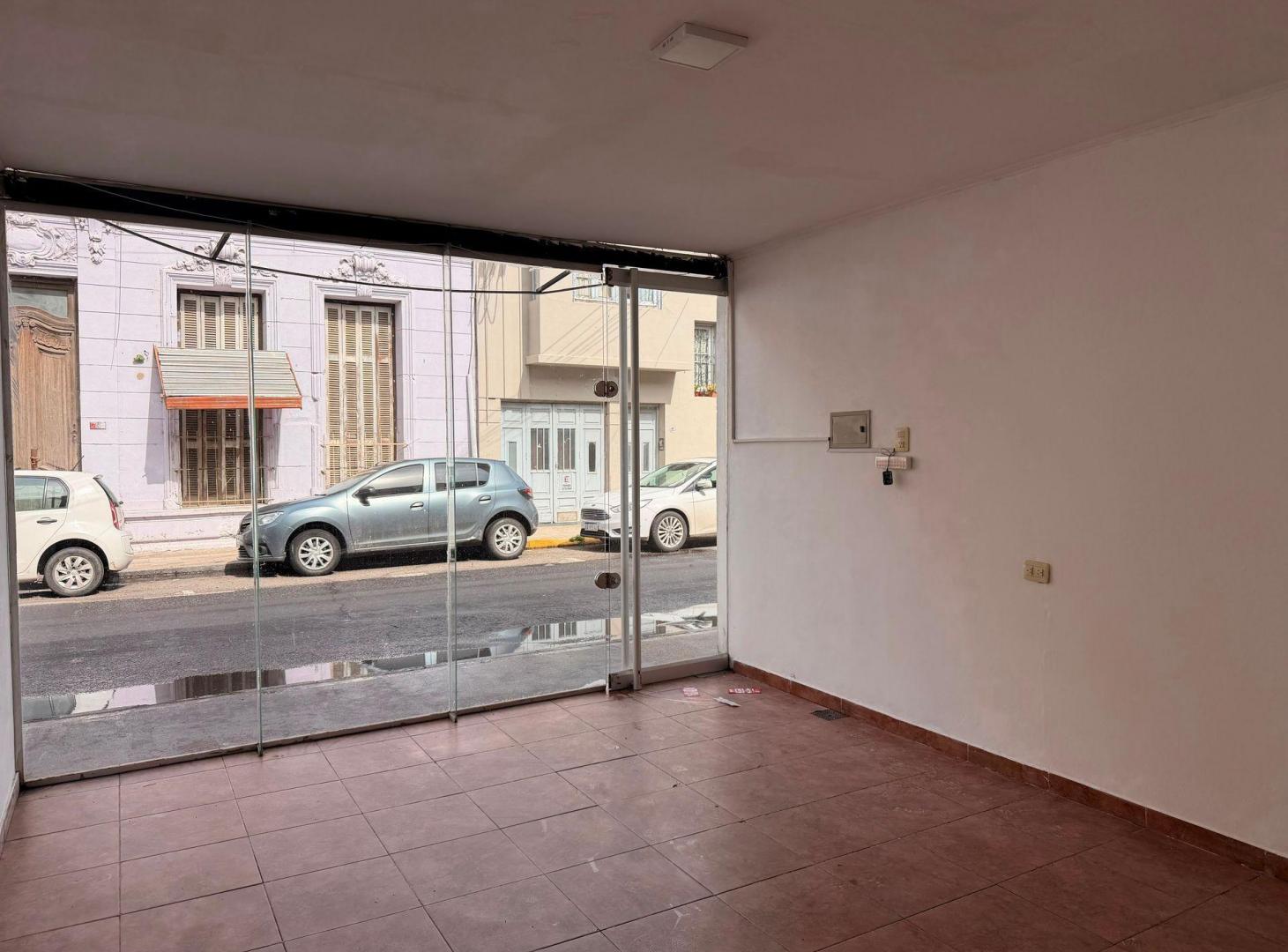 Foto de ALQUILER - LOCAL COMERCIAL CENTRO, imagen 5