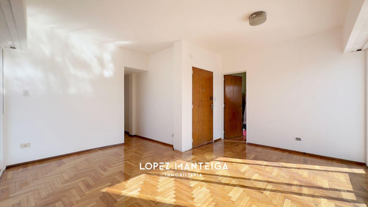Foto de Departamento 3 Ambientes con balcon terraza Venta en Villa Urquiza, imagen 5