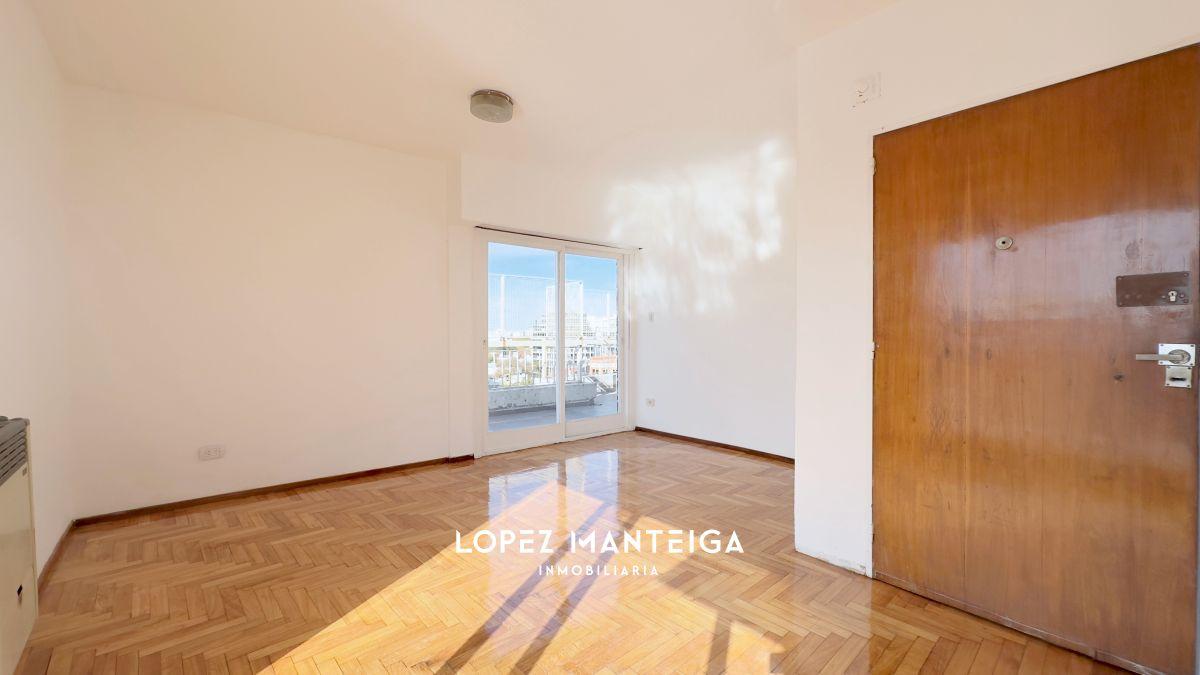 Foto de Departamento 3 Ambientes con balcon terraza Venta en Villa Urquiza, imagen 2