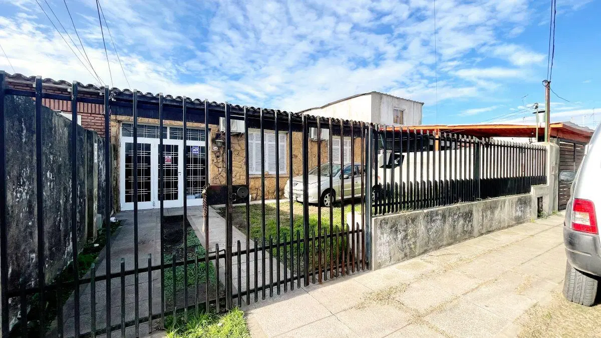 Casa 4 Ambientes Venta en Los Polvorines 5