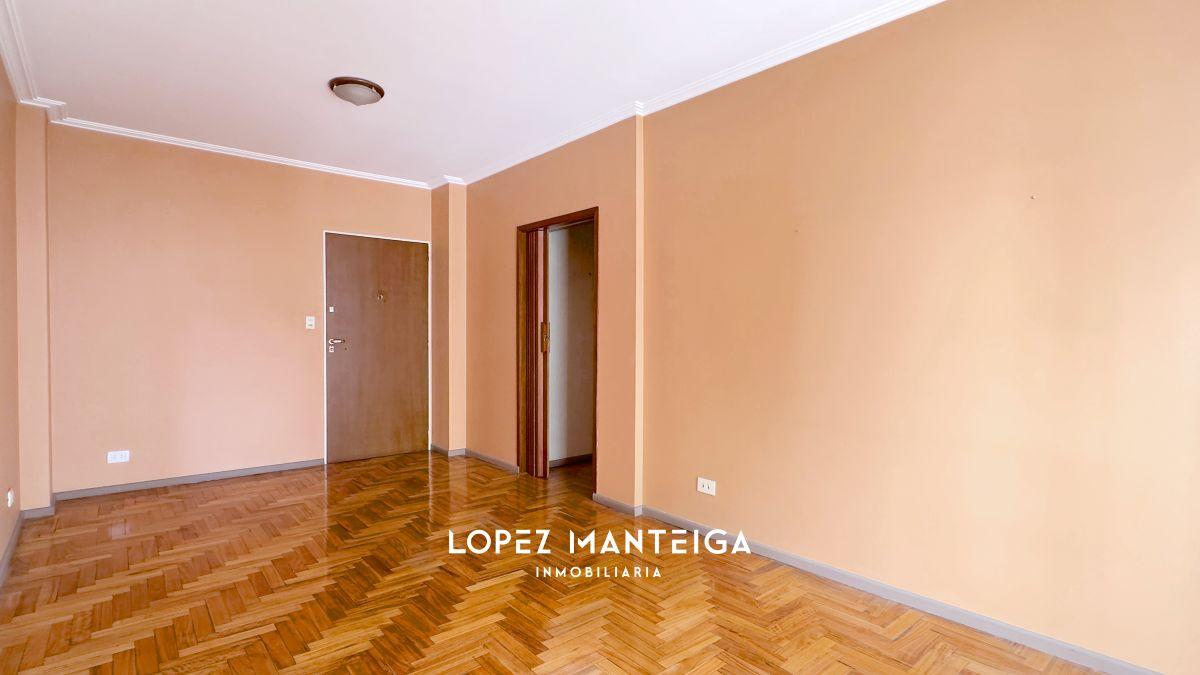 Foto de Departamento 3 Ambientes con balcón Alquiler en Villa Urquiza, imagen 3