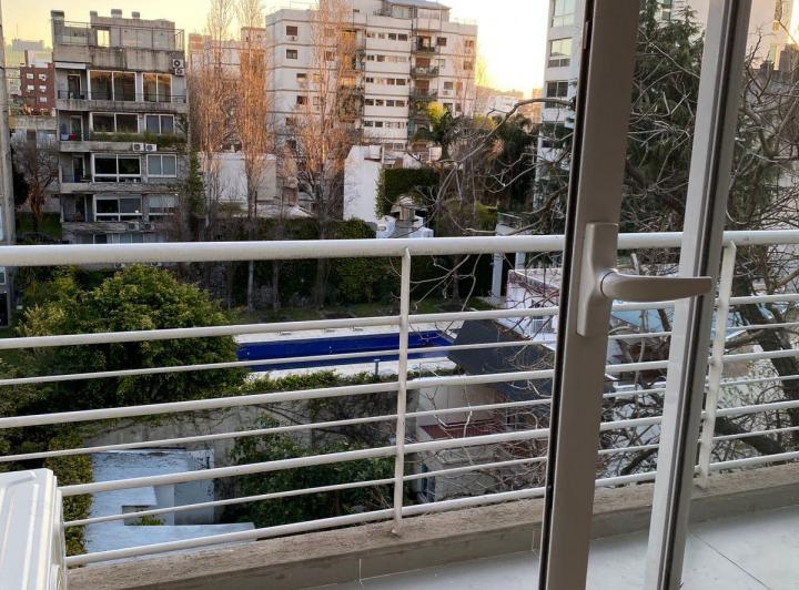 2 ambientes luminosos, con vista y balcón en edificio con amenities 3