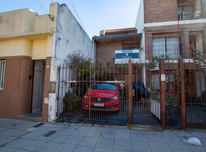 Venta - PH - Triplex cinco ambientes - Villa Pueyrredón 2