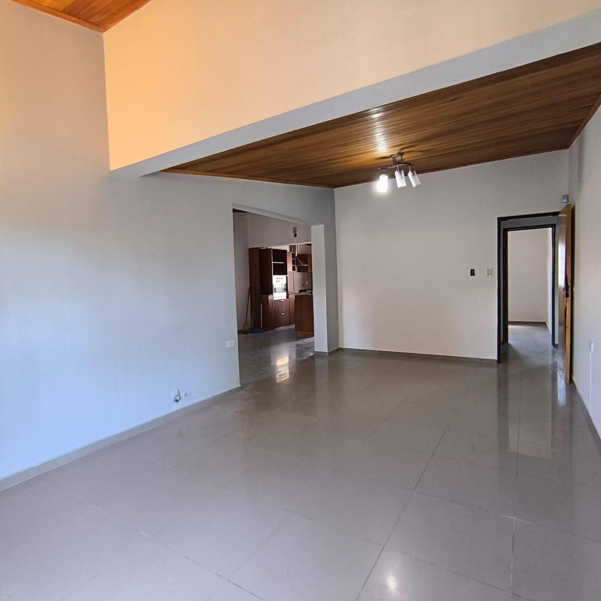 Casa en Jorge Newbery 4