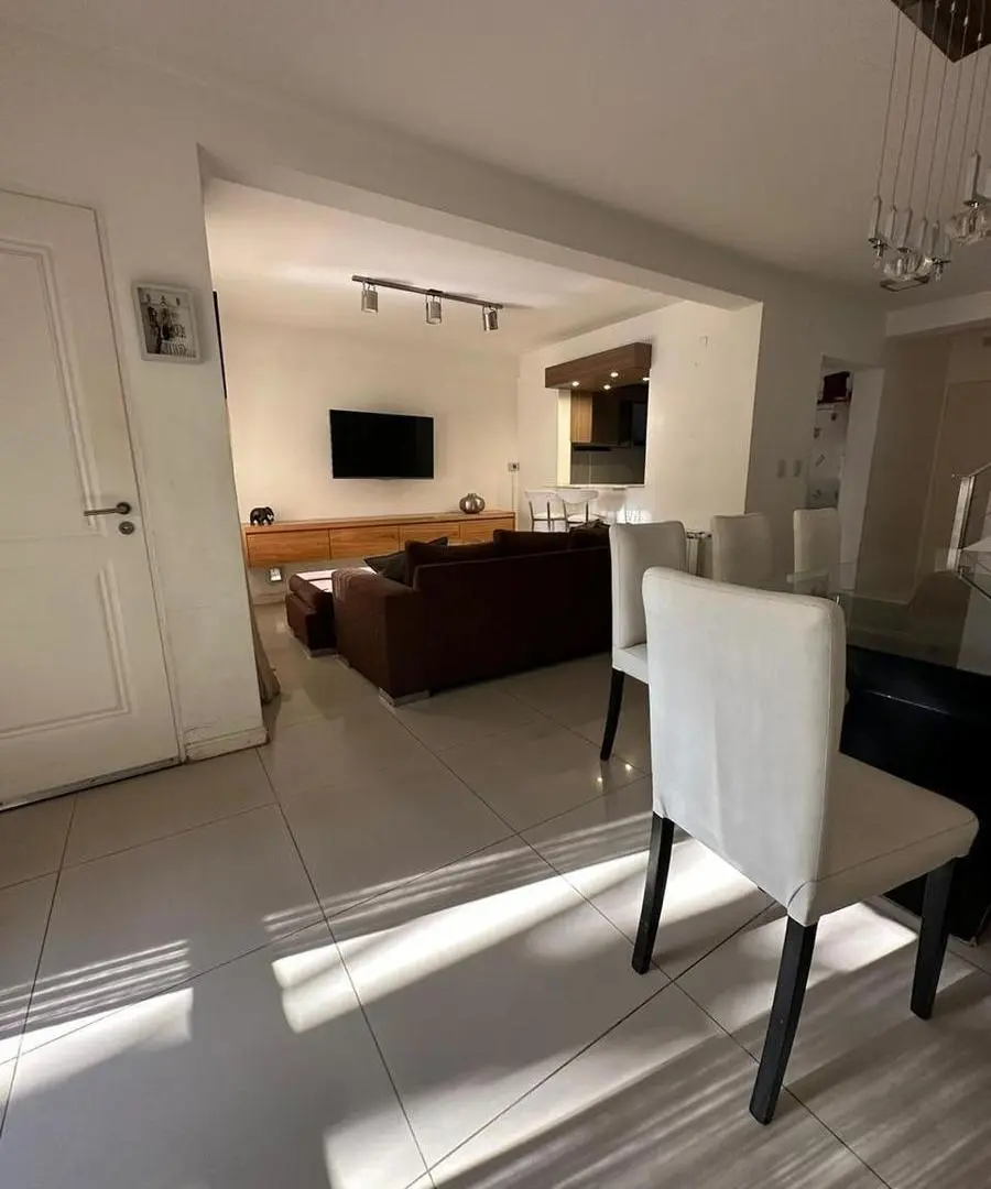 Casa en Arguello 1
