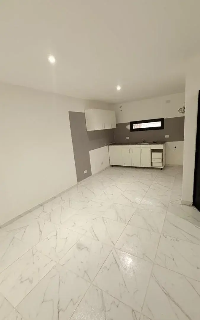 VENTA CASA DOS DORMITORIOS  EN HOUSING ARGUELLO 2