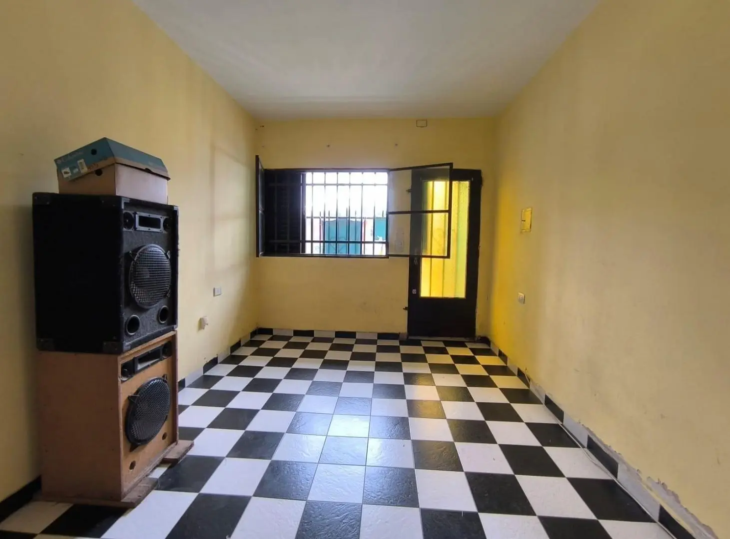 VENTA CASA DOS DORMITORIOS NUEVA ITALIA 3